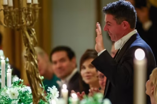 Trump halts speech in awkward moment to praise Rory McIlroy’s Masters win at White House dinner | International Sports News